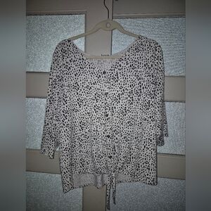 Reitmans Black and White Patterned Button Front Tied Blouse